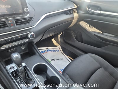 2022 Nissan Altima 2.5 SV