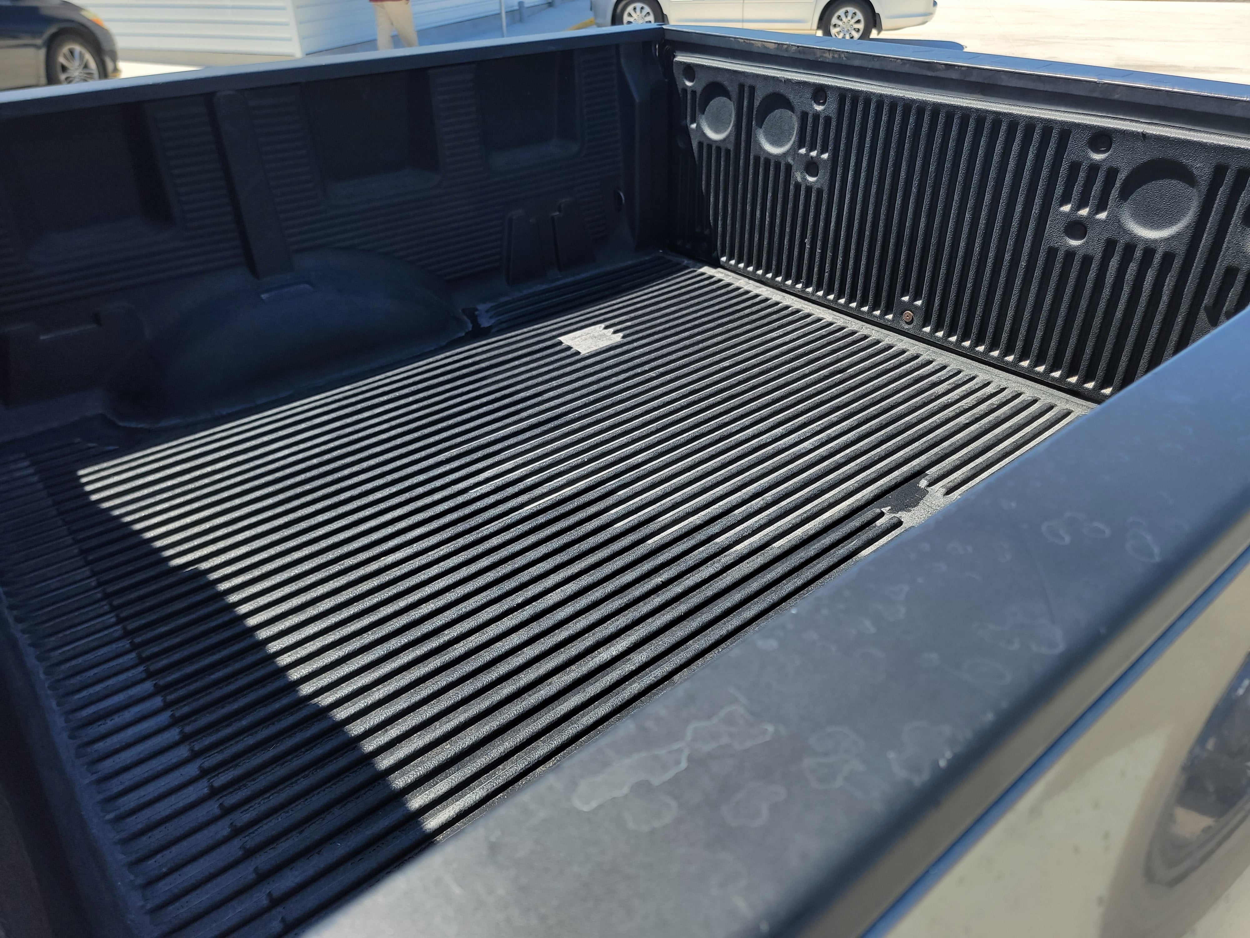 2019 Nissan Titan SV