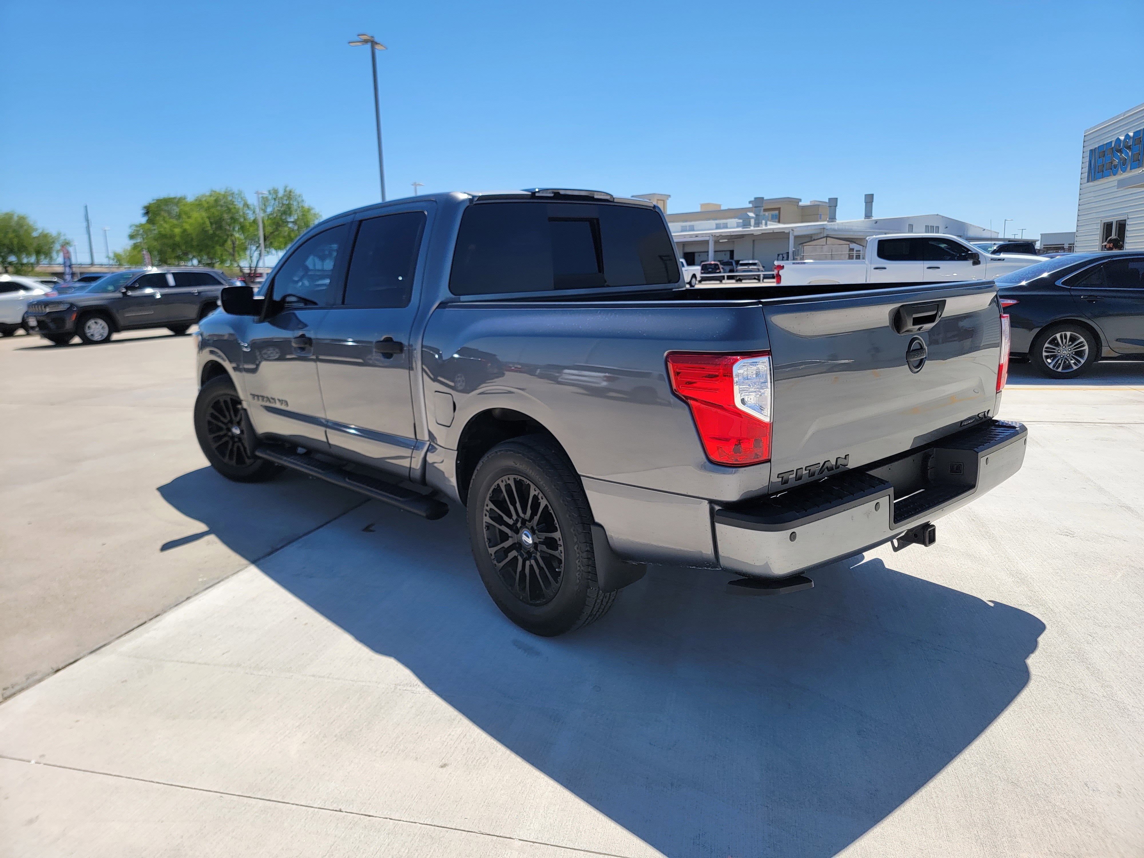 2019 Nissan Titan SV