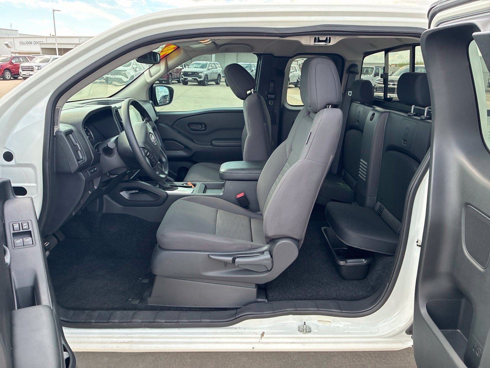 2026 Nissan Frontier S