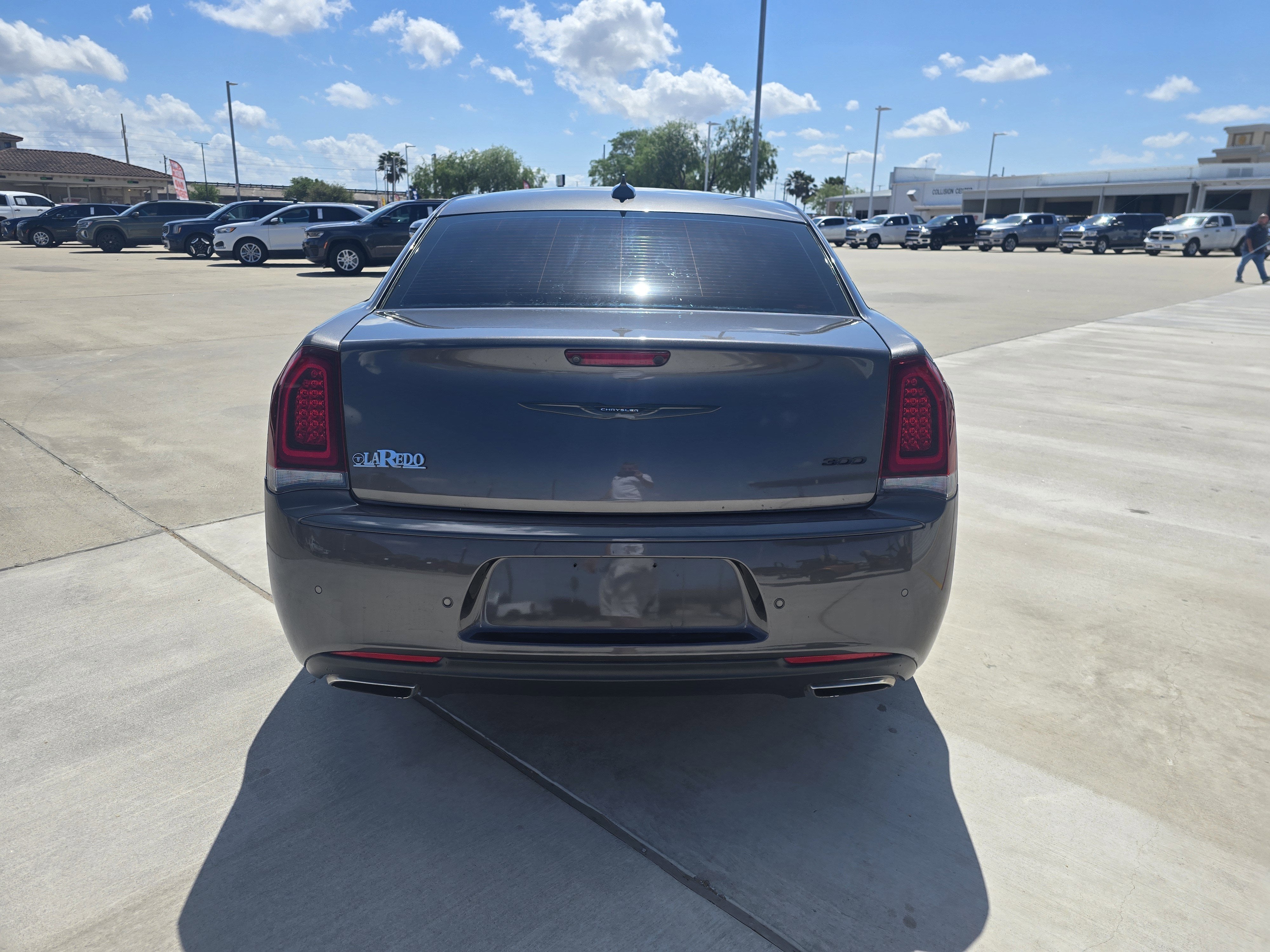 2022 Chrysler 300 Touring L