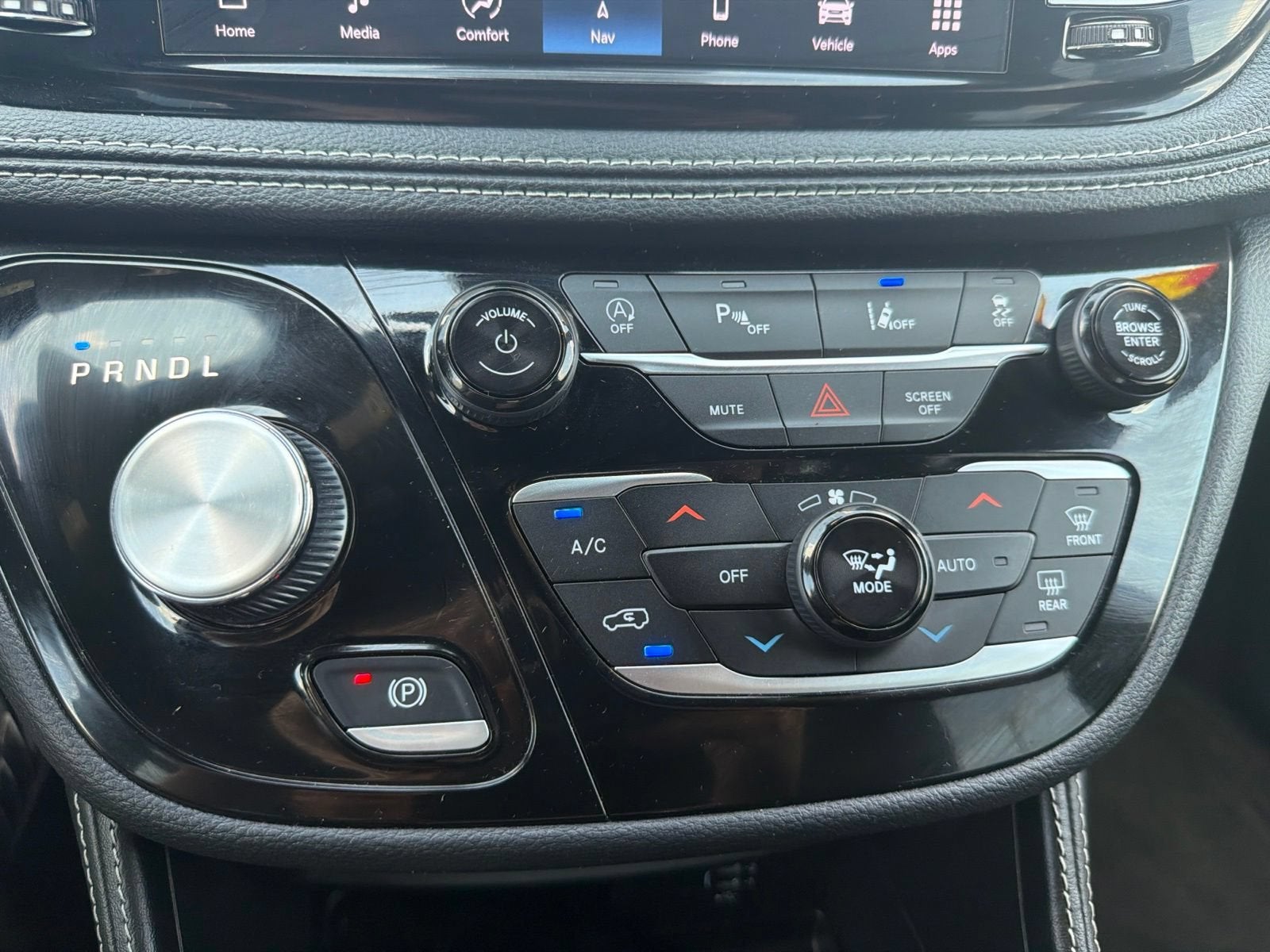 2026 Chrysler Pacifica Limited