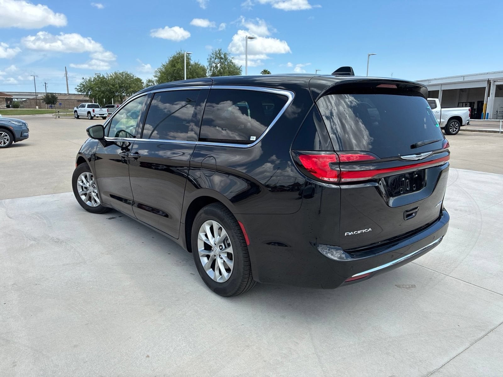 2026 Chrysler Pacifica Limited