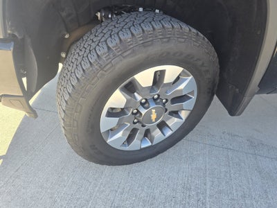 2025 Chevrolet Silverado 2500 HD Custom