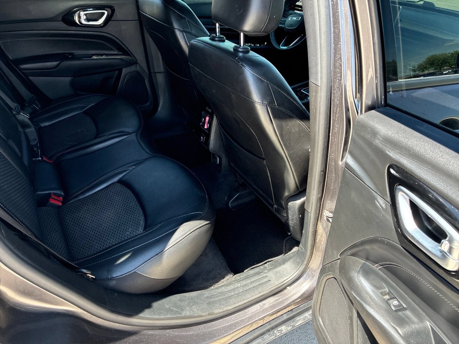 2023 Jeep Compass Altitude