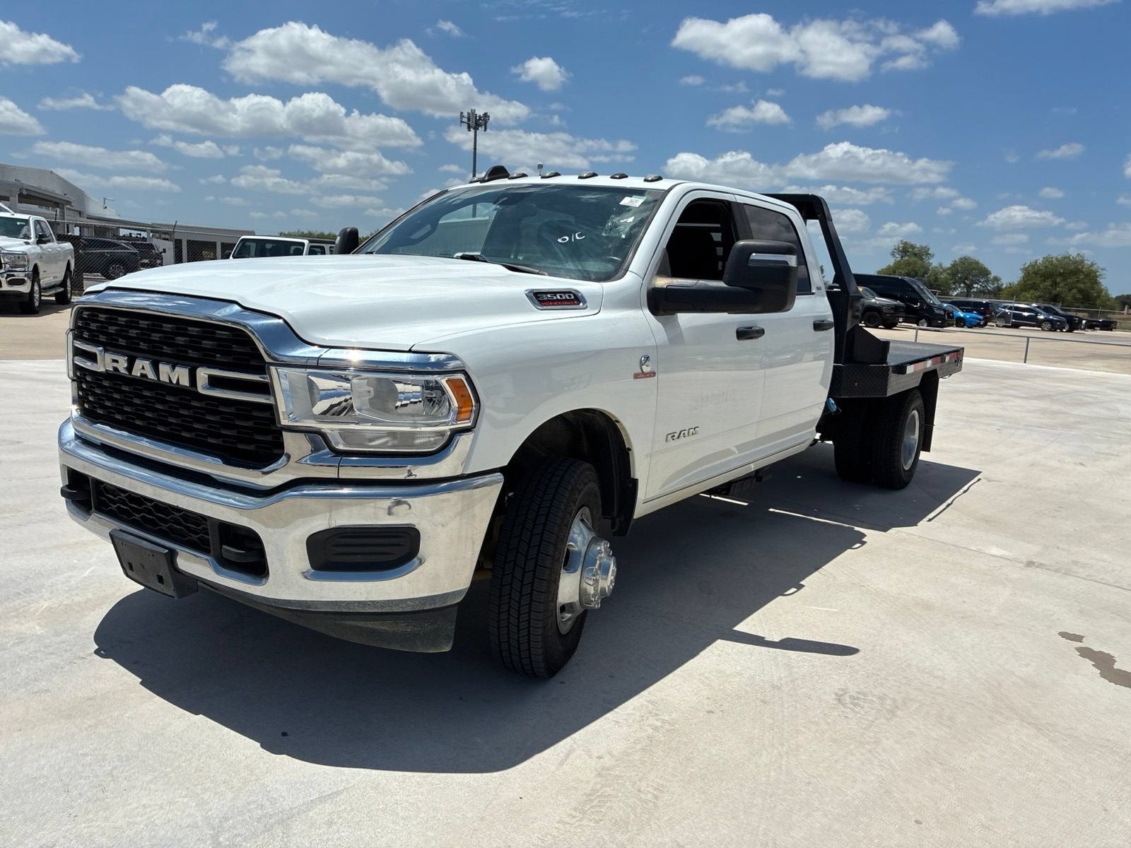 2024 RAM 3500 Chassis Cab SLT