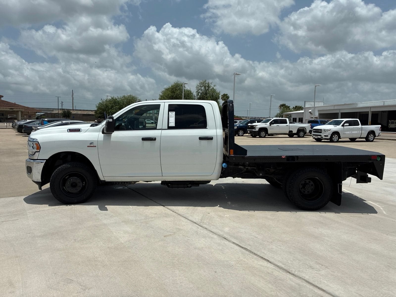 2024 RAM 3500 Chassis Cab Tradesman