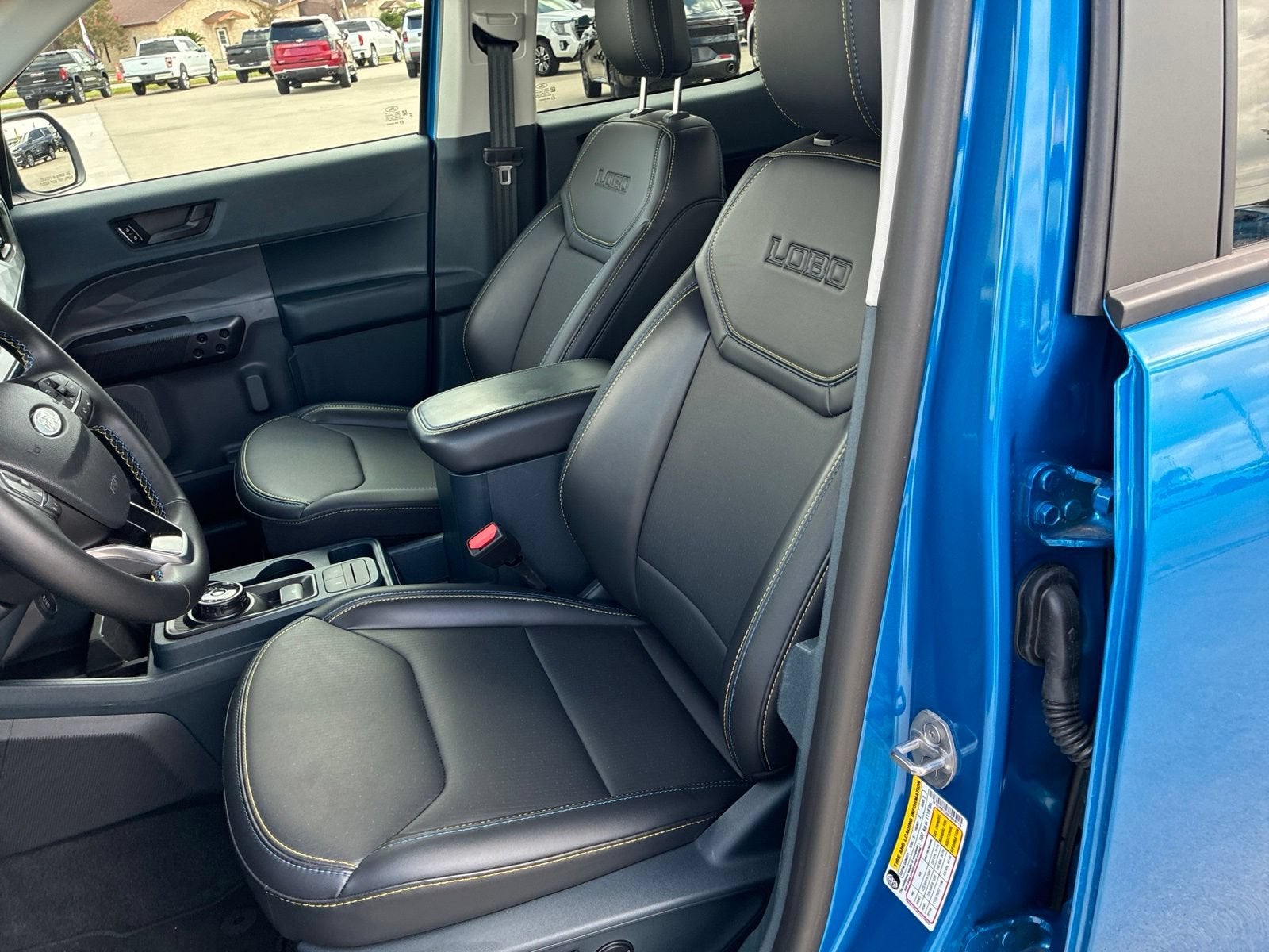 2025 Ford Maverick Lobo Standard