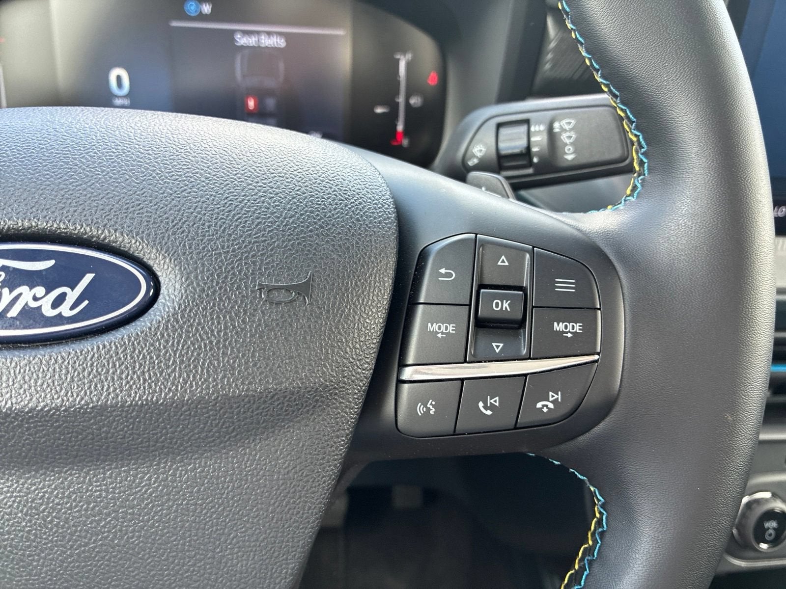 2025 Ford Maverick Lobo Standard