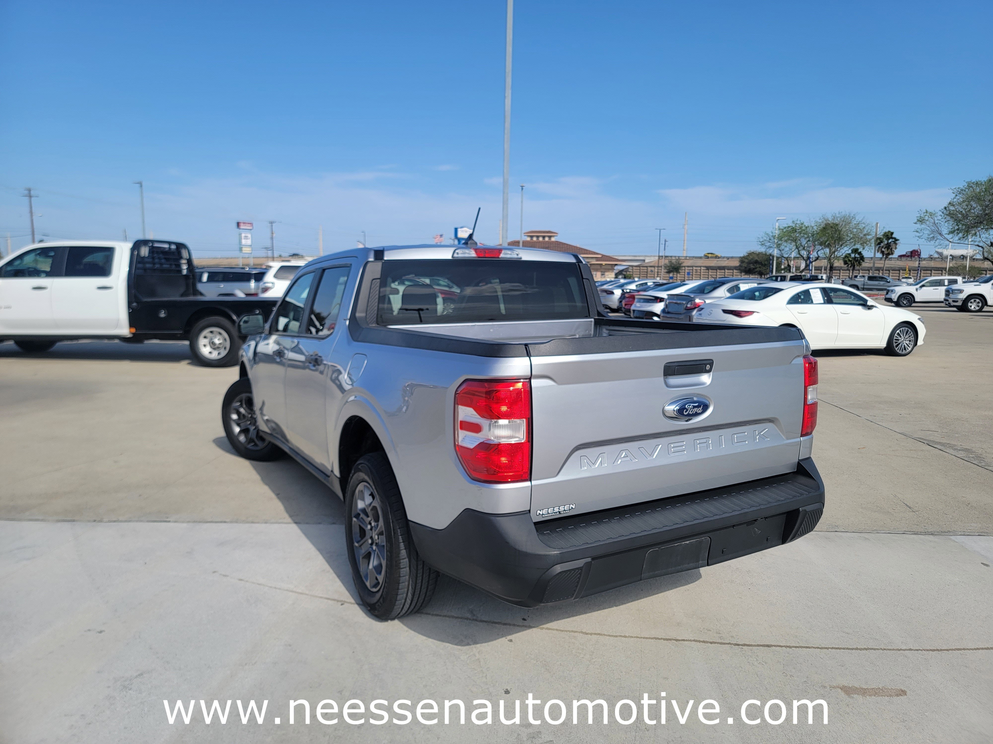 2022 Ford Maverick XL