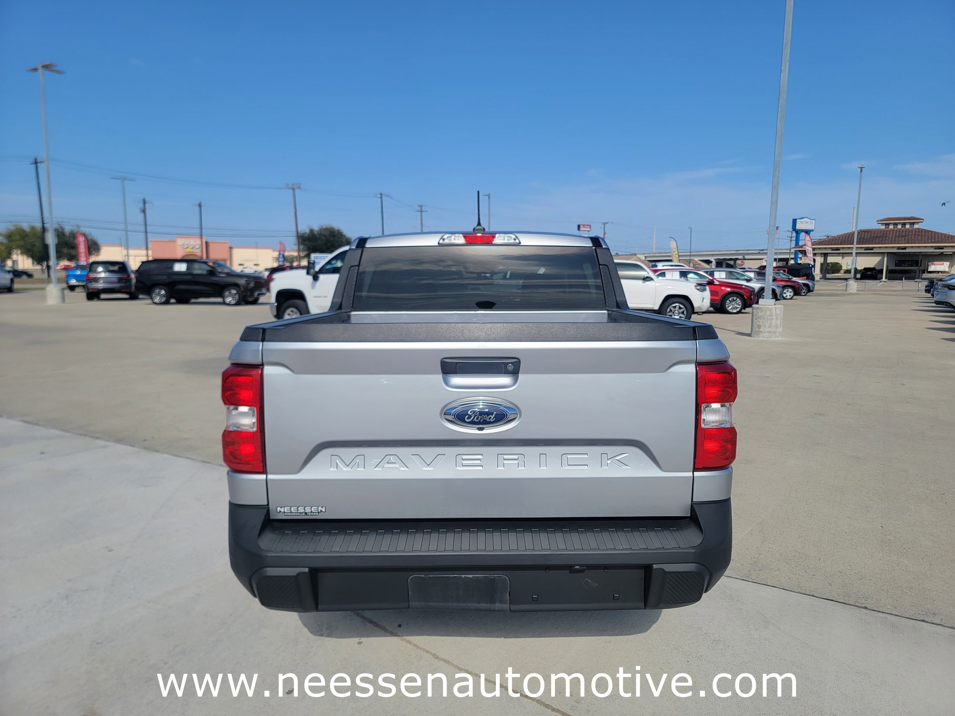 2022 Ford Maverick XL