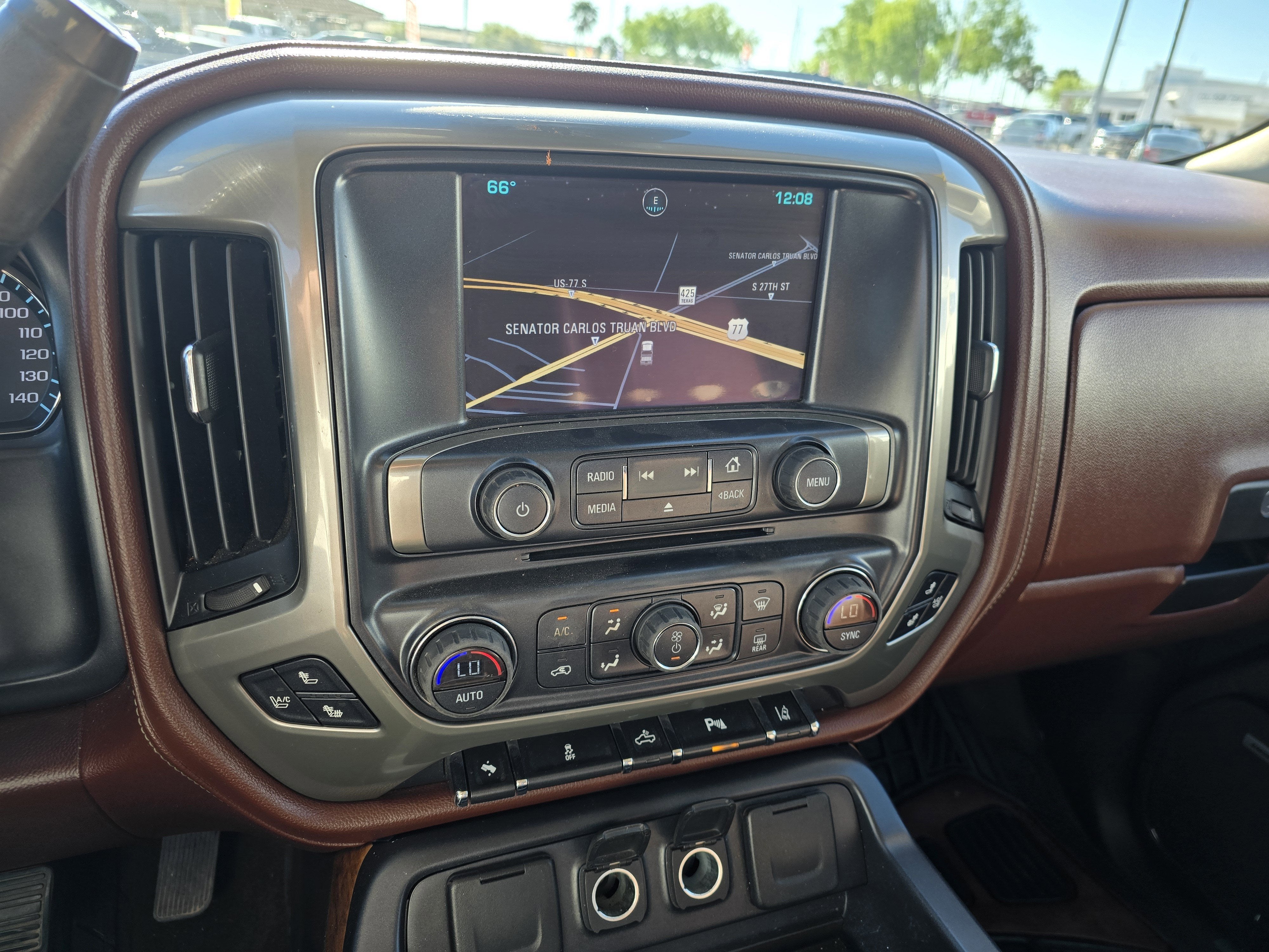 2014 Chevrolet Silverado 1500 High Country