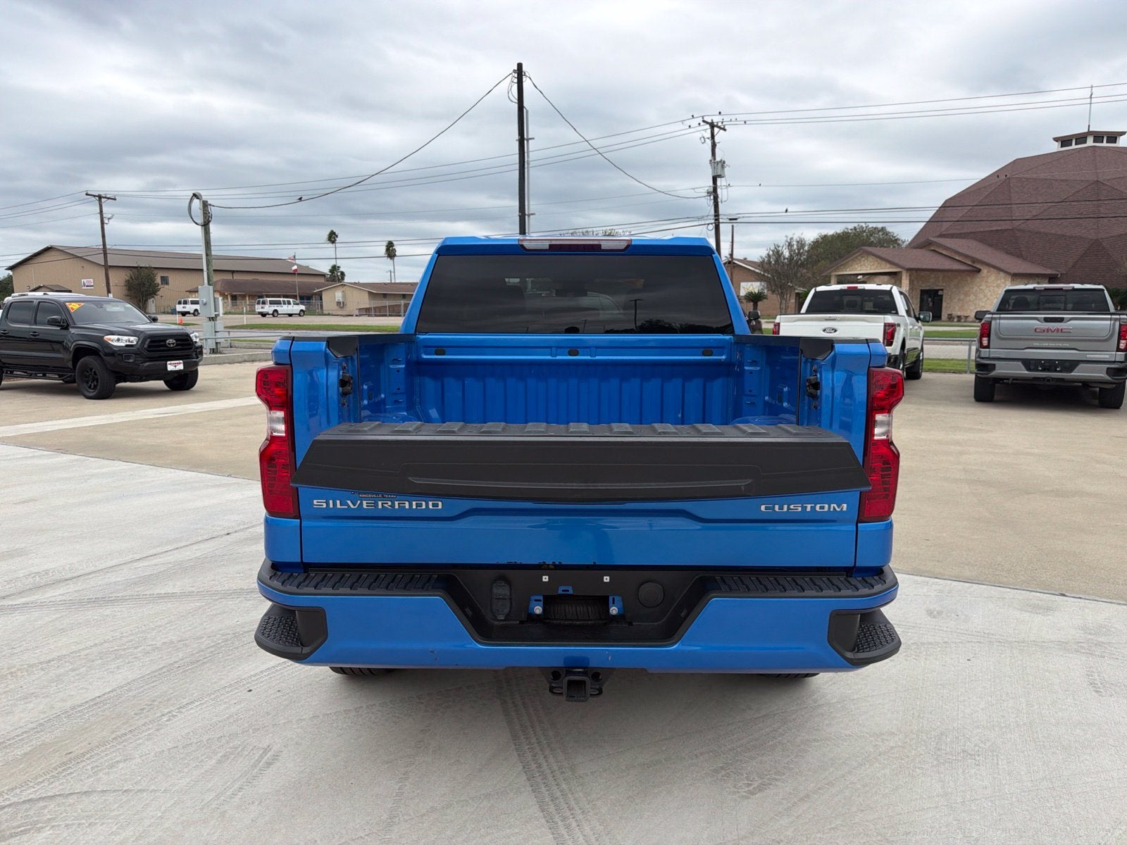 2025 Chevrolet Silverado 1500 Custom
