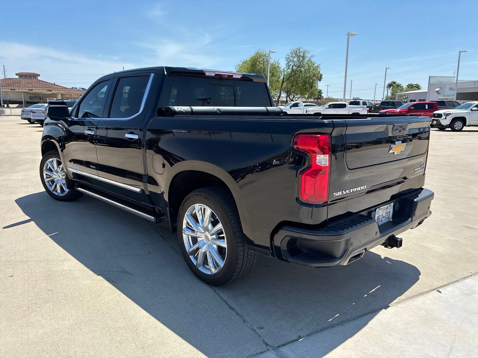 2023 Chevrolet Silverado 1500 High Country