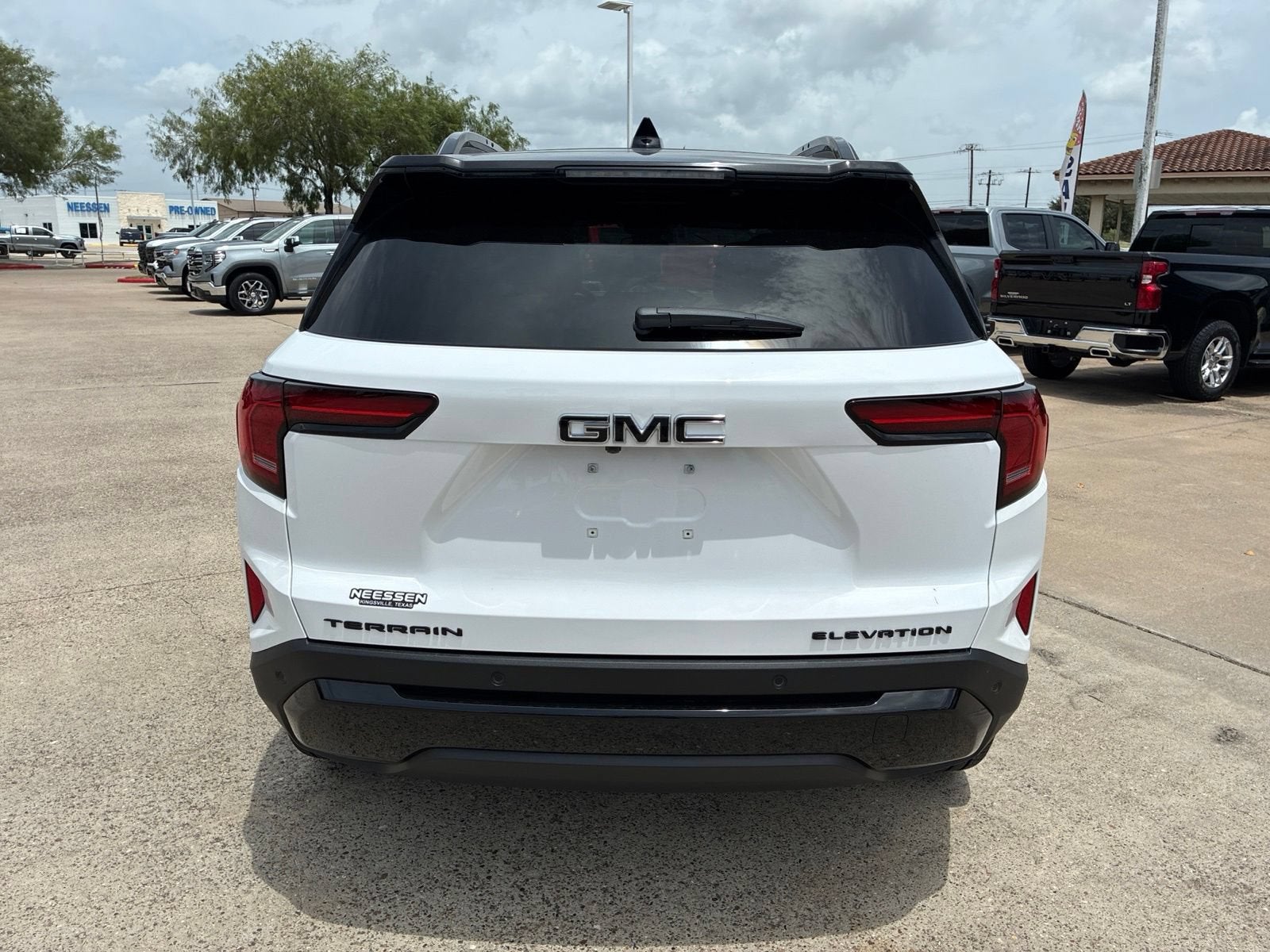 2027 GMC Terrain FWD Elevation