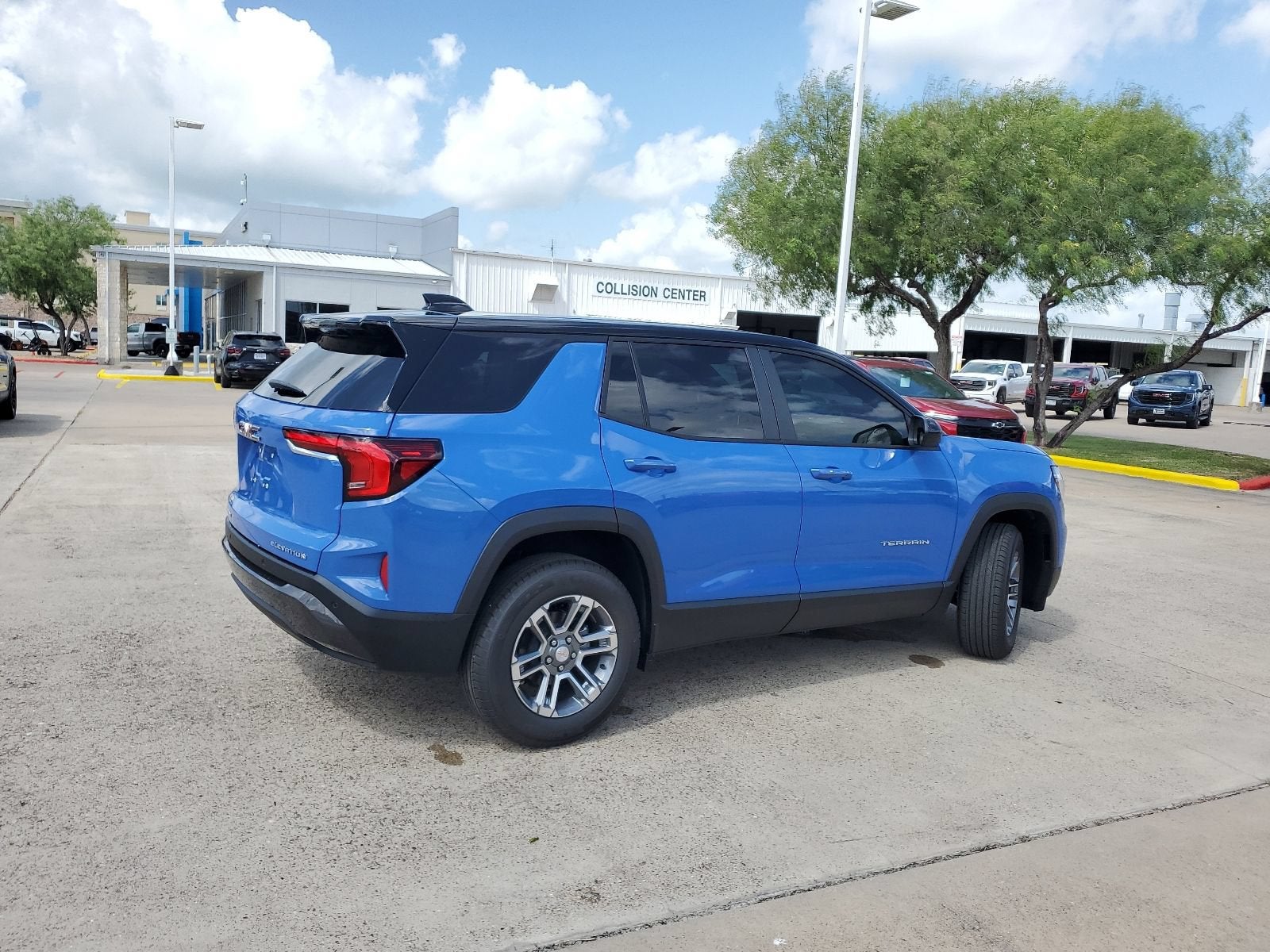 2027 GMC Terrain FWD Elevation