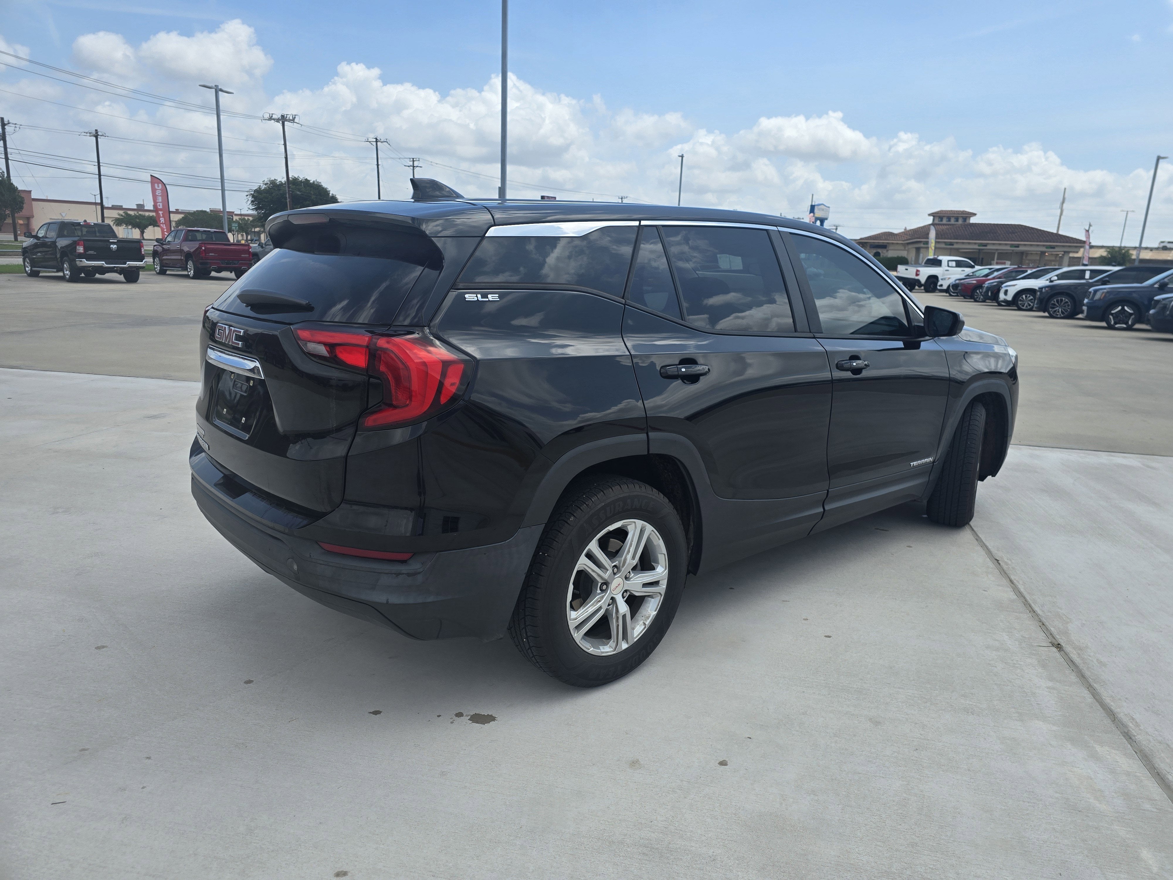 2021 GMC Terrain SLE