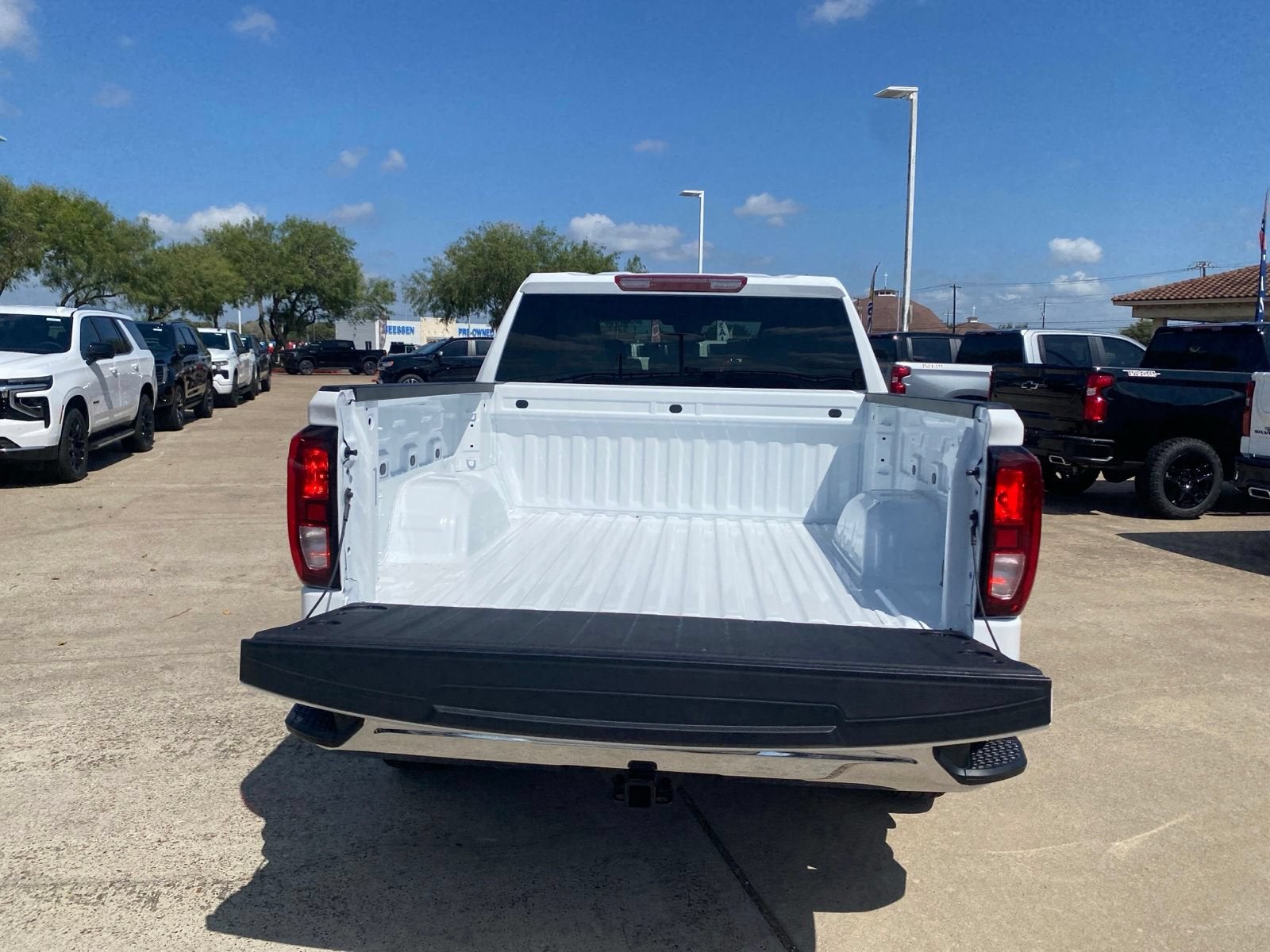 2026 GMC Sierra 1500 Pro - Photo 14