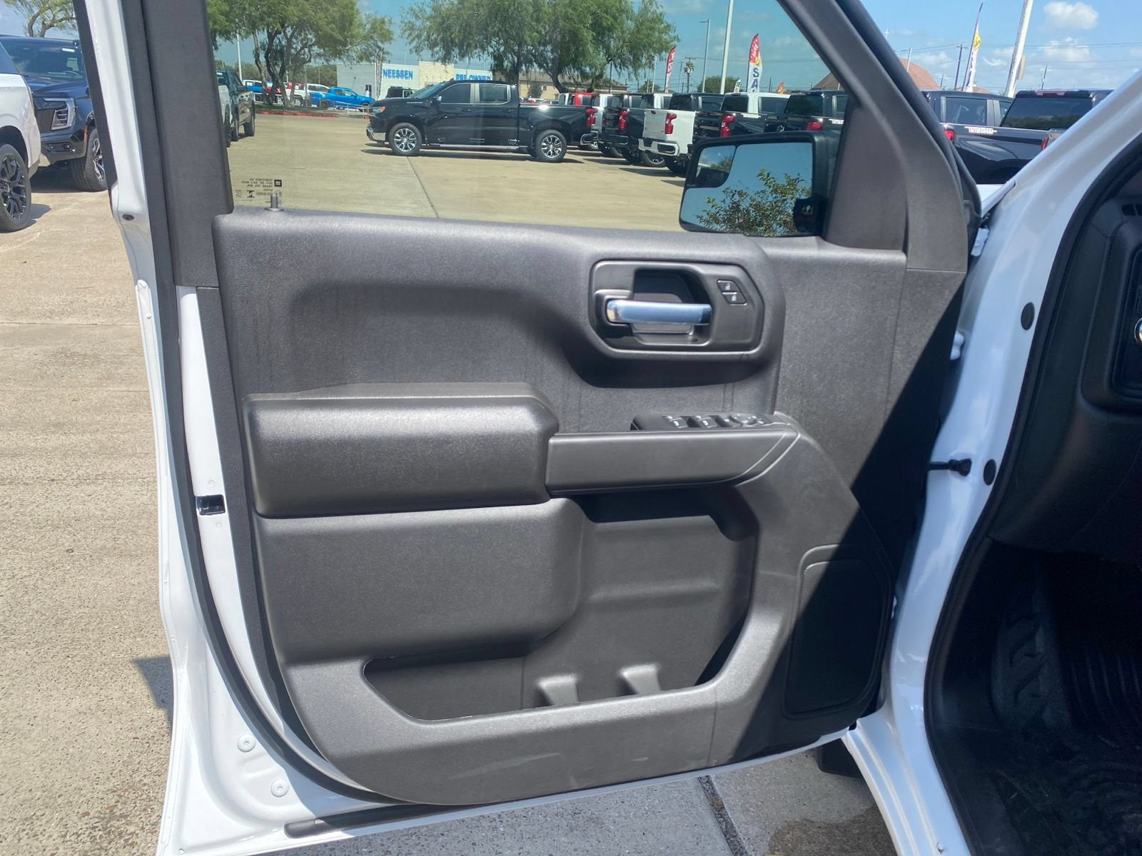 2026 GMC Sierra 1500 Pro - Photo 17