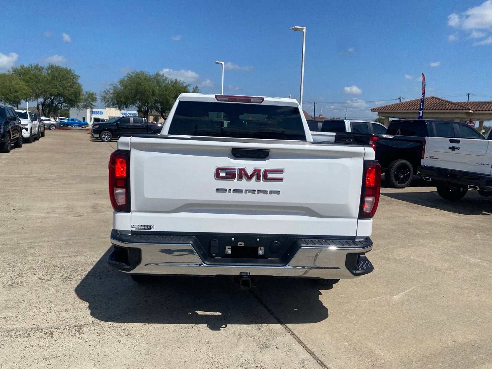 2026 GMC Sierra 1500 Pro - Photo 6