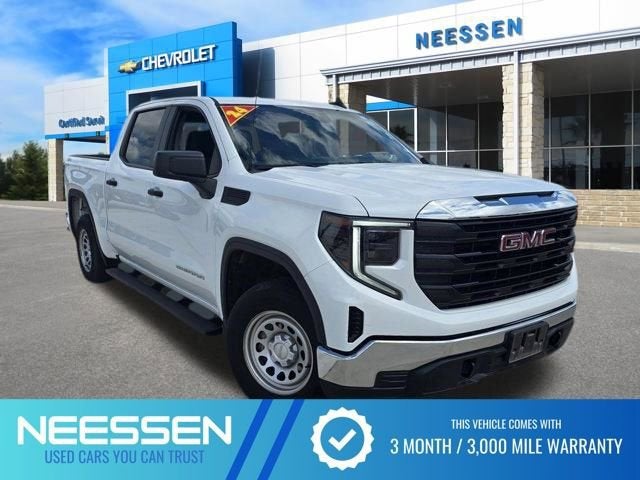 2024 GMC Sierra 4WD Crew Cab Short Box Pro's photo