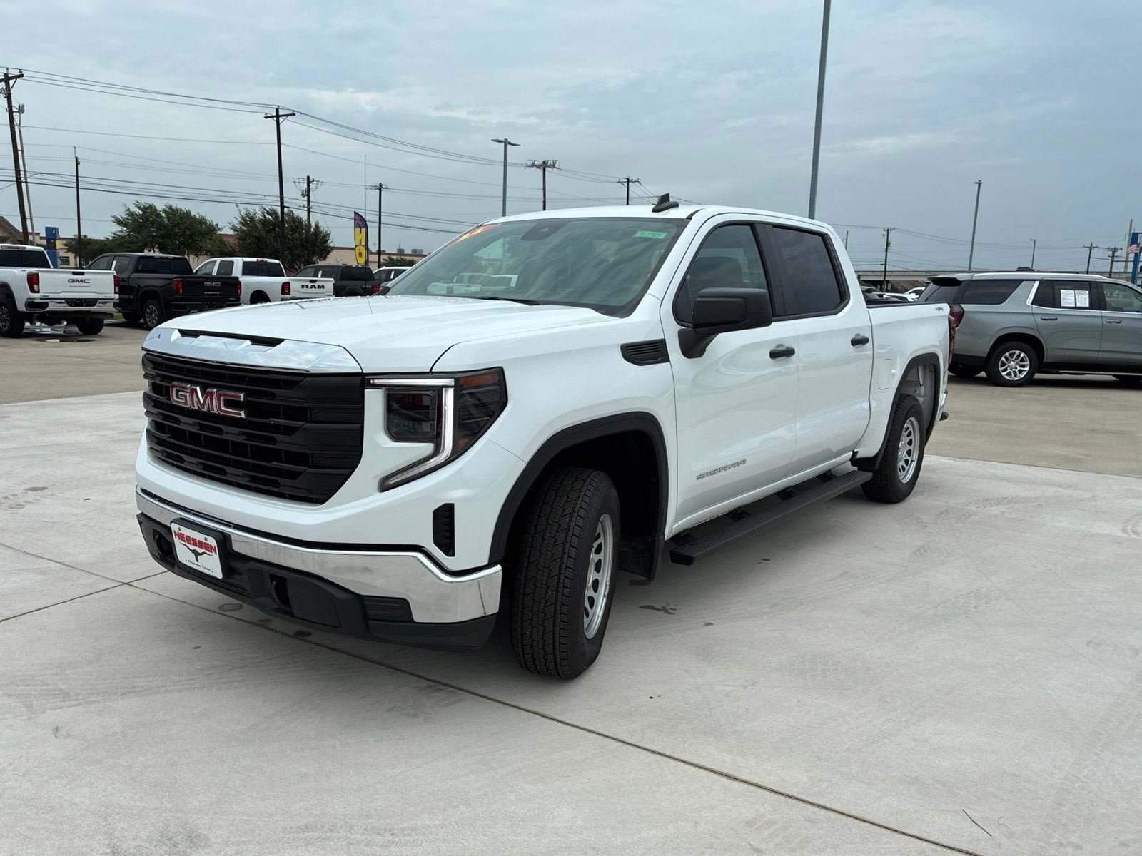 2024 GMC Sierra 1500 Pro