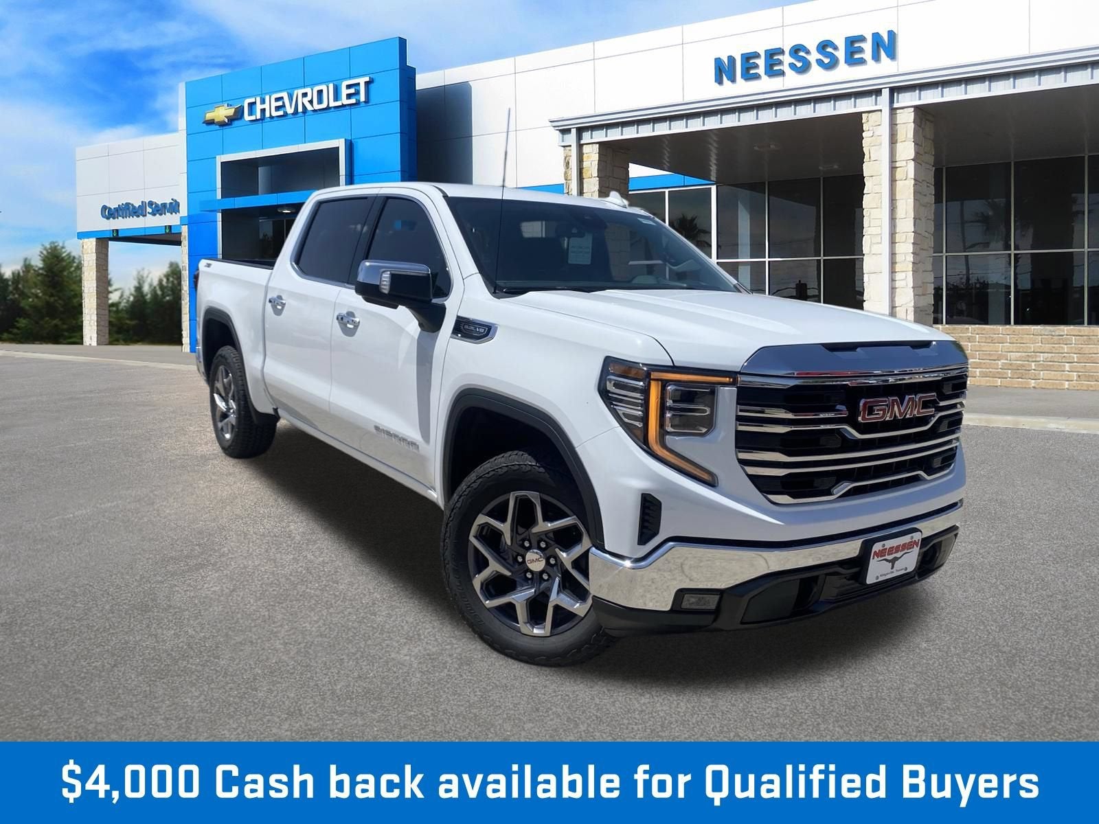 2026 GMC Sierra 1500 SLT