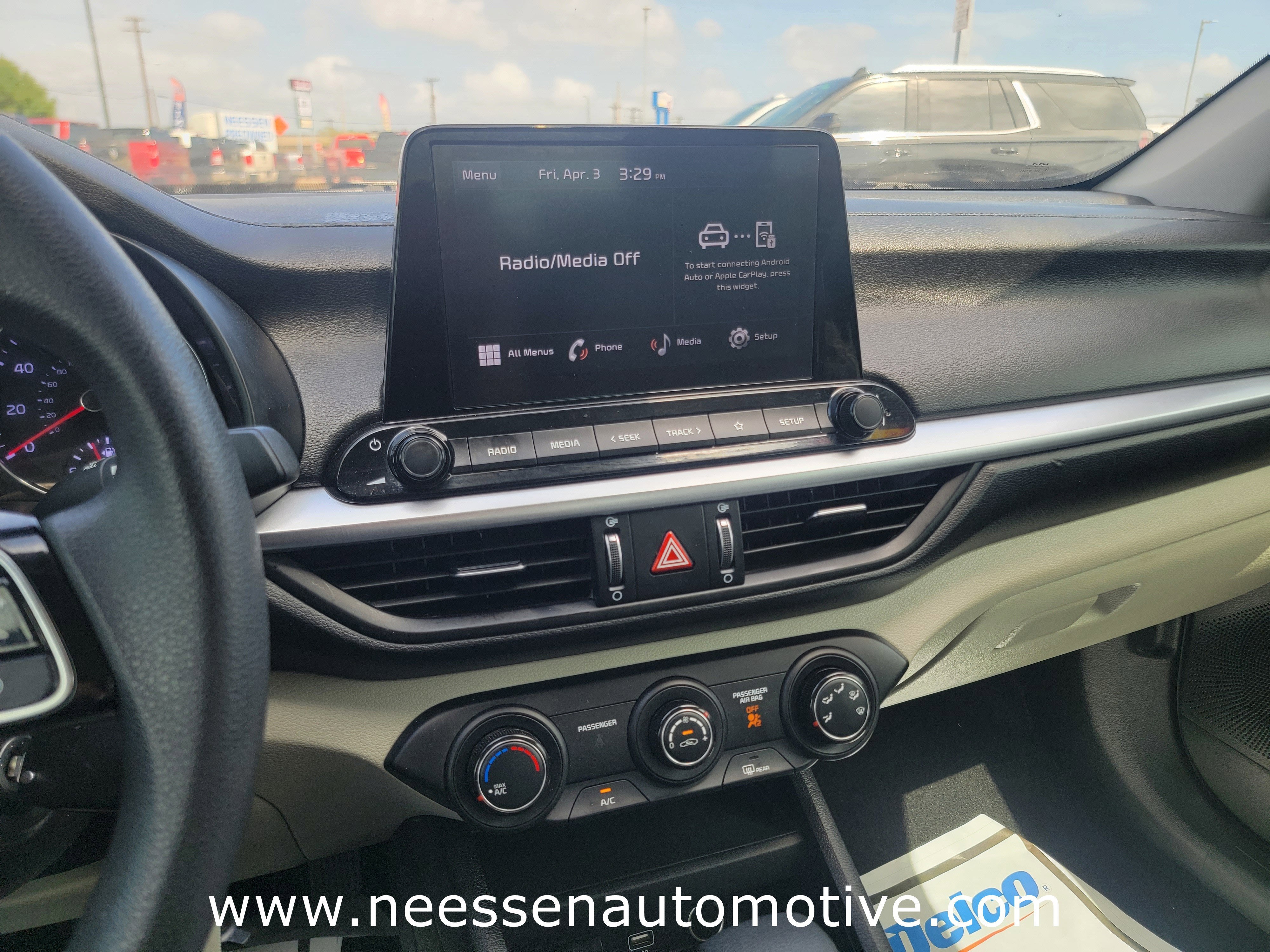 2023 Kia Forte LXS