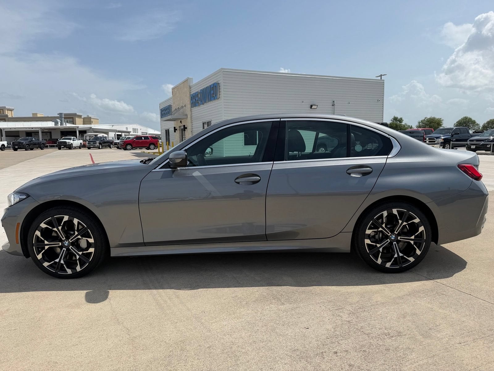 2026 BMW 3 Series 330i NA