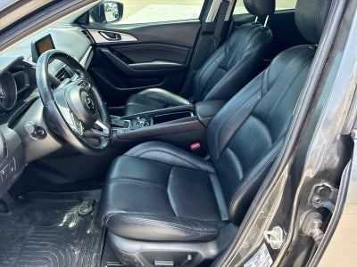 2018 Mazda Mazda3 4-Door Touring