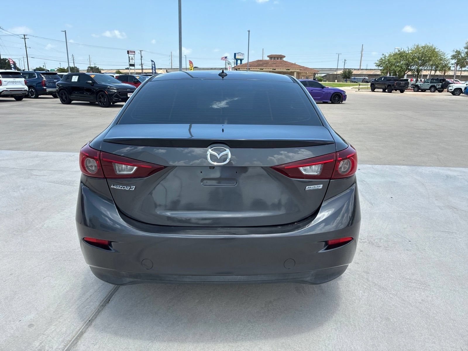 2018 Mazda Mazda3 4-Door Touring