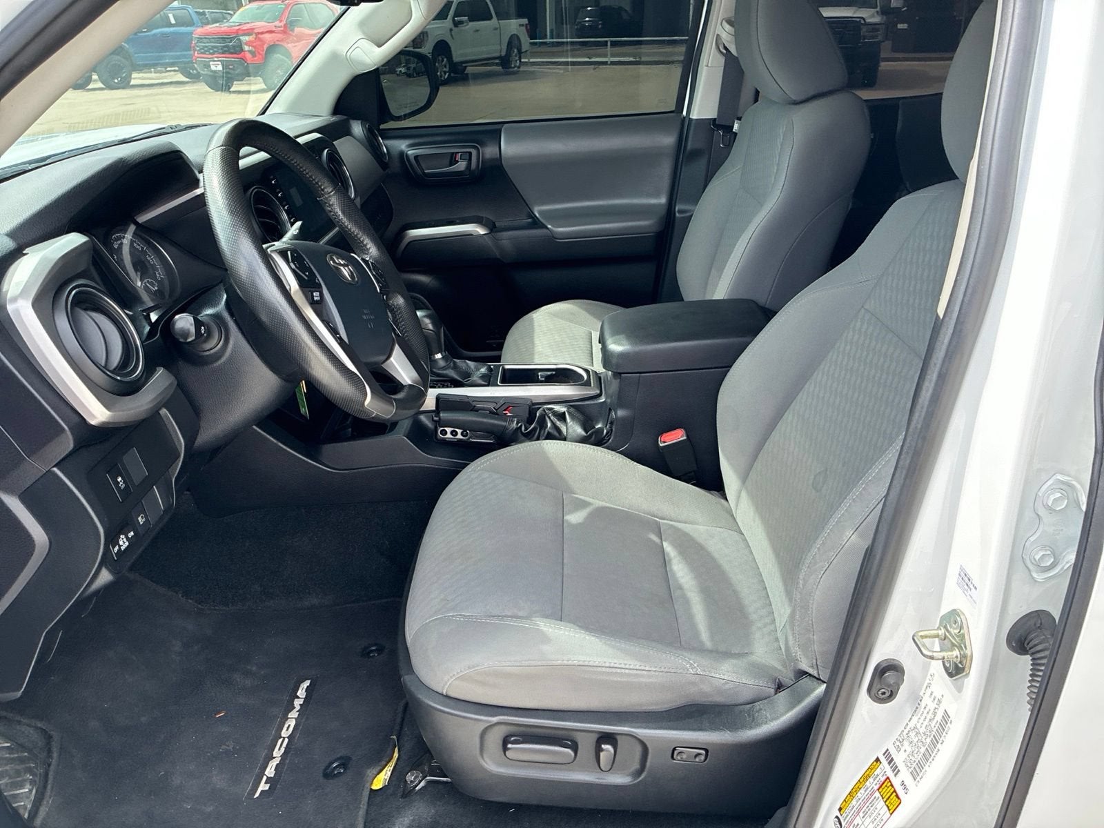 2020 Toyota Tacoma 2WD SR5