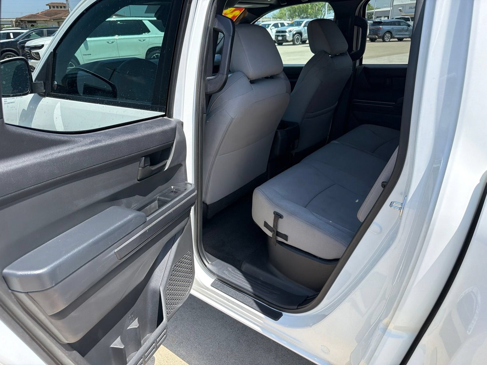 2024 Toyota Tacoma 2WD SR5