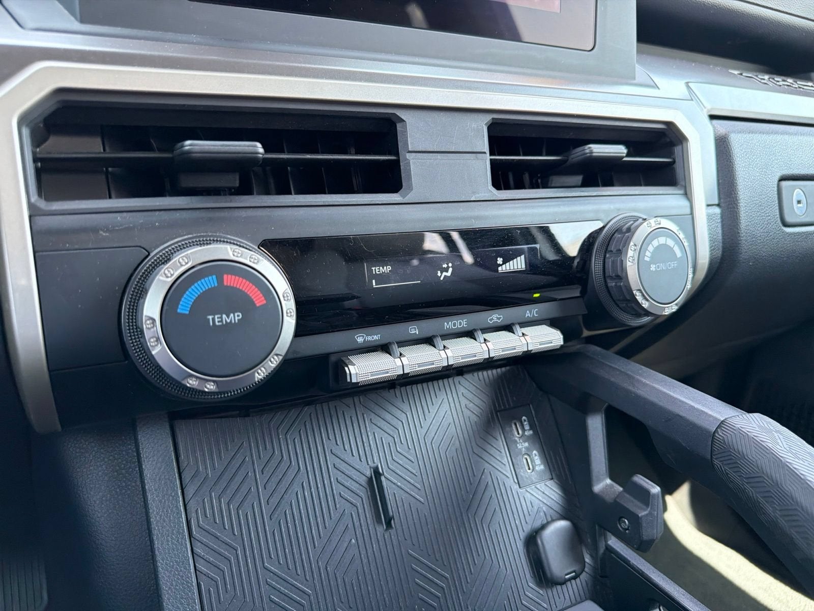 2024 Toyota Tacoma 2WD SR5