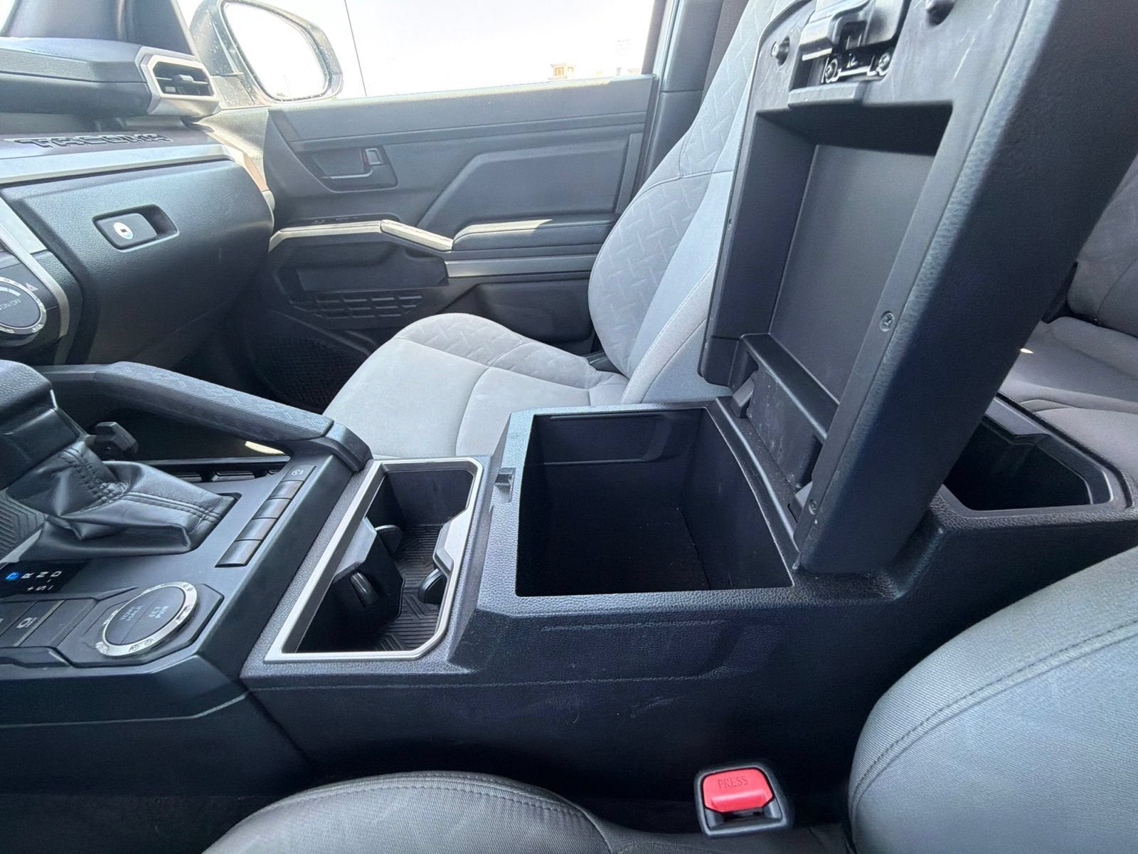 2024 Toyota Tacoma 2WD SR5