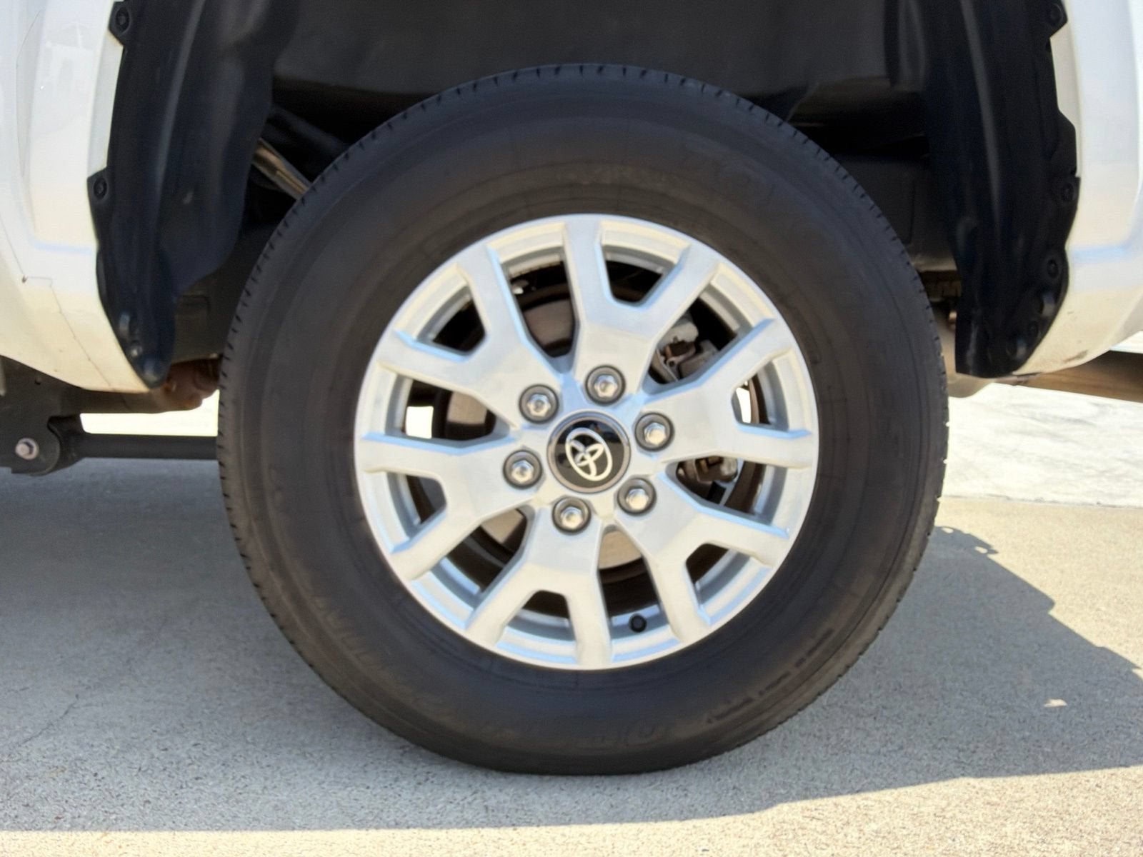 2024 Toyota Tacoma 2WD SR5