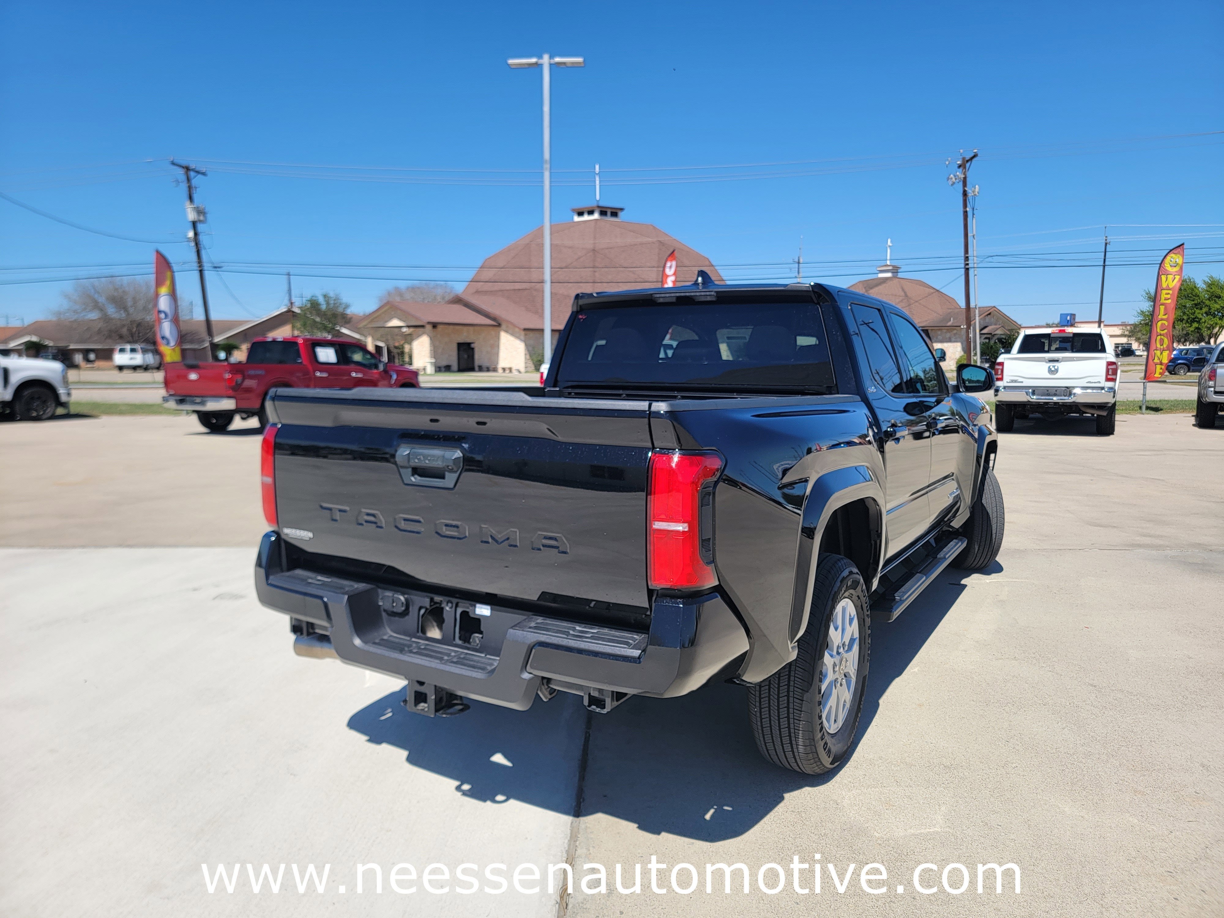 2025 Toyota Tacoma 2WD SR5