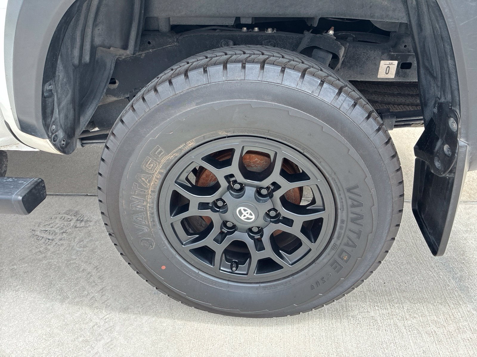 2023 Toyota Tacoma 2WD SR5