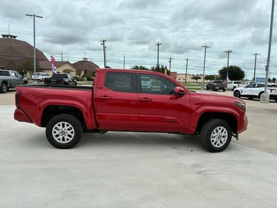 2026 Toyota Tacoma 4WD SR5