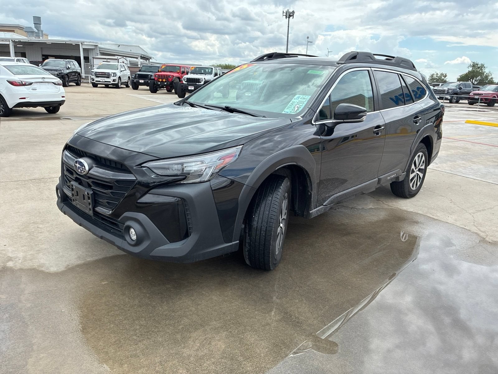 2023 Subaru Outback Premium