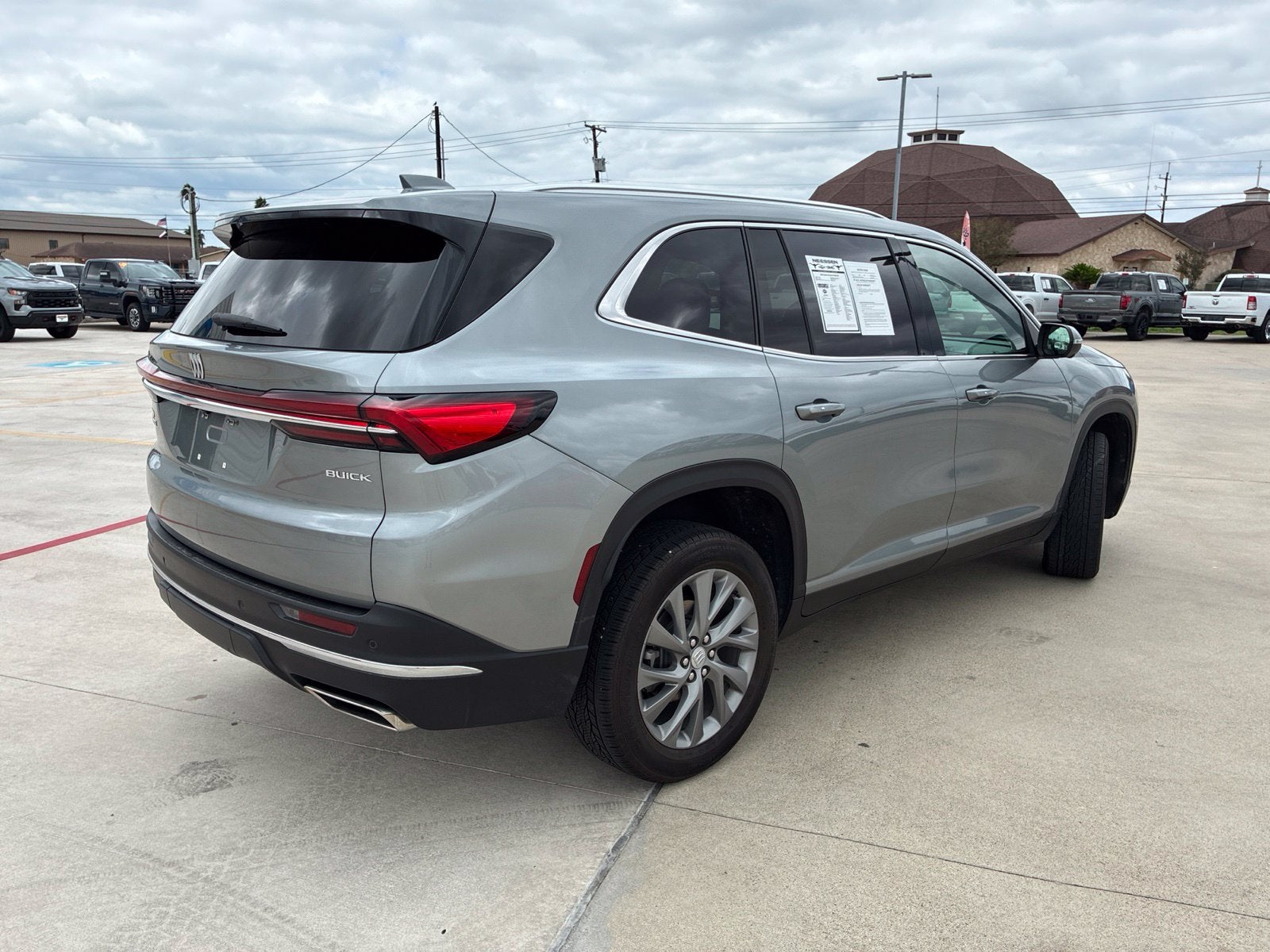 2025 Buick Enclave Preferred