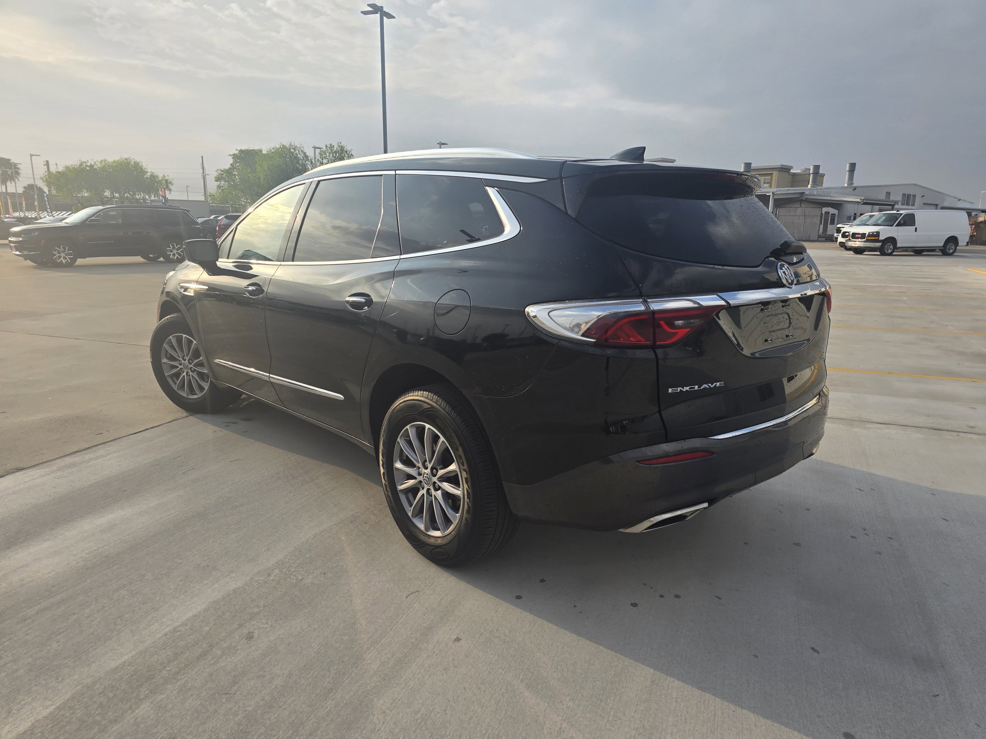 2024 Buick Enclave Essence