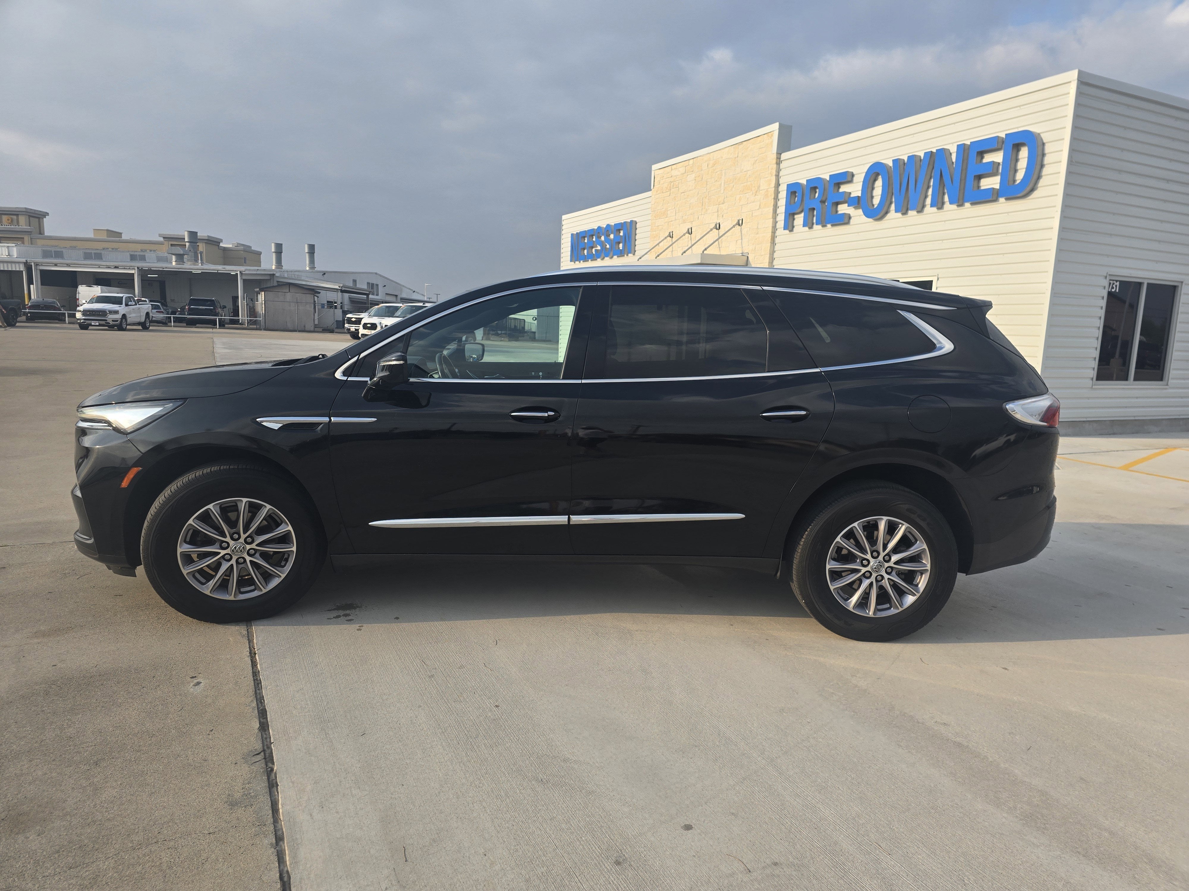 2024 Buick Enclave Essence