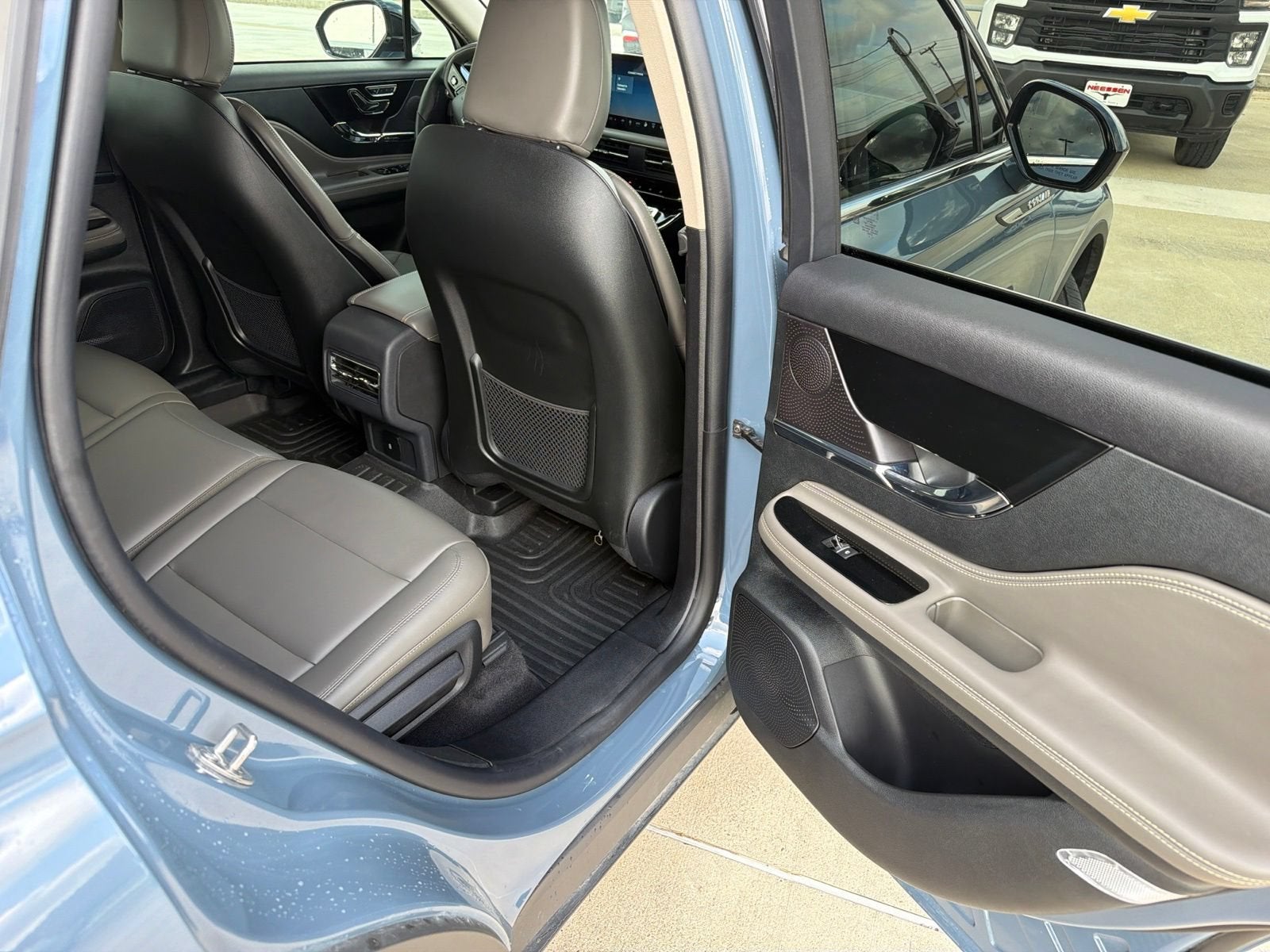 2025 Lincoln Corsair Premiere