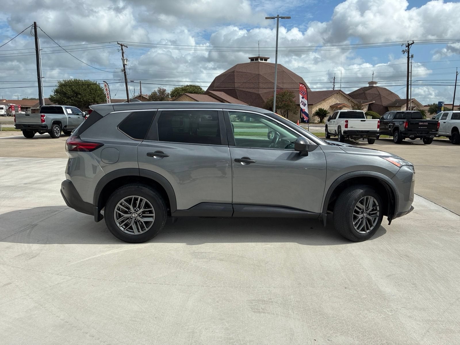 2021 Nissan Rogue S