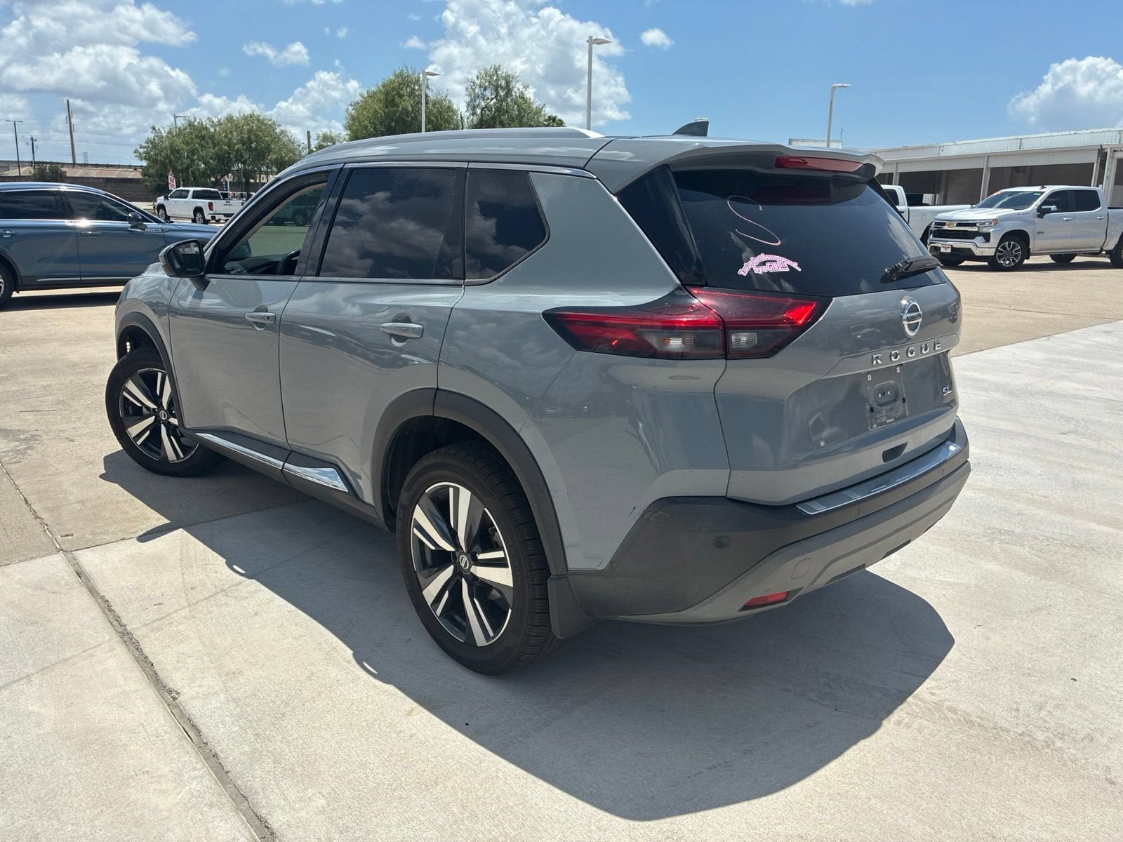 2021 Nissan Rogue SL