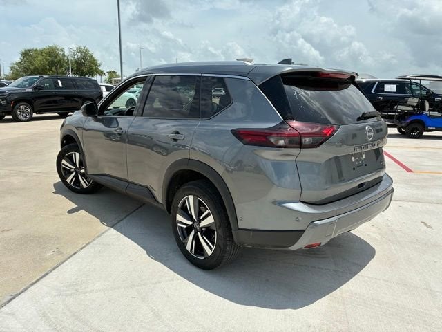 2026 Nissan Rogue SL
