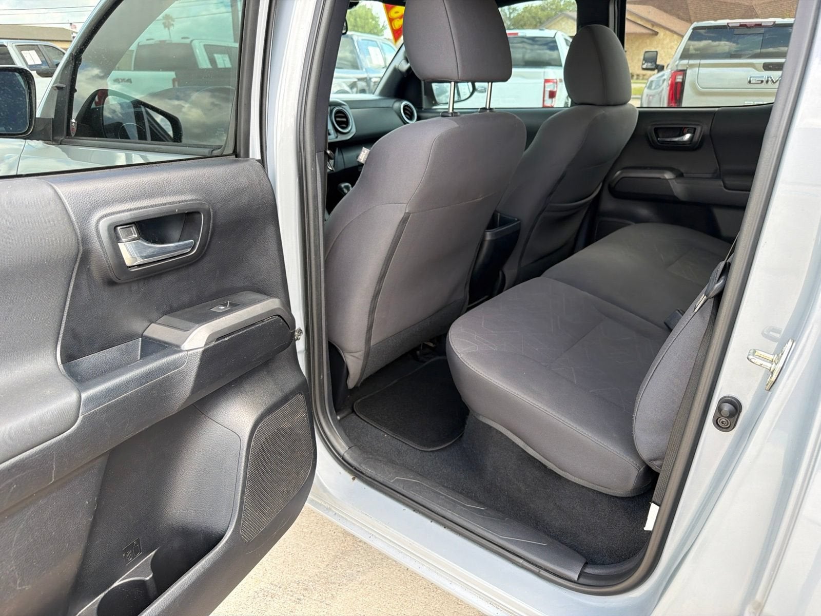 2018 Toyota Tacoma SR