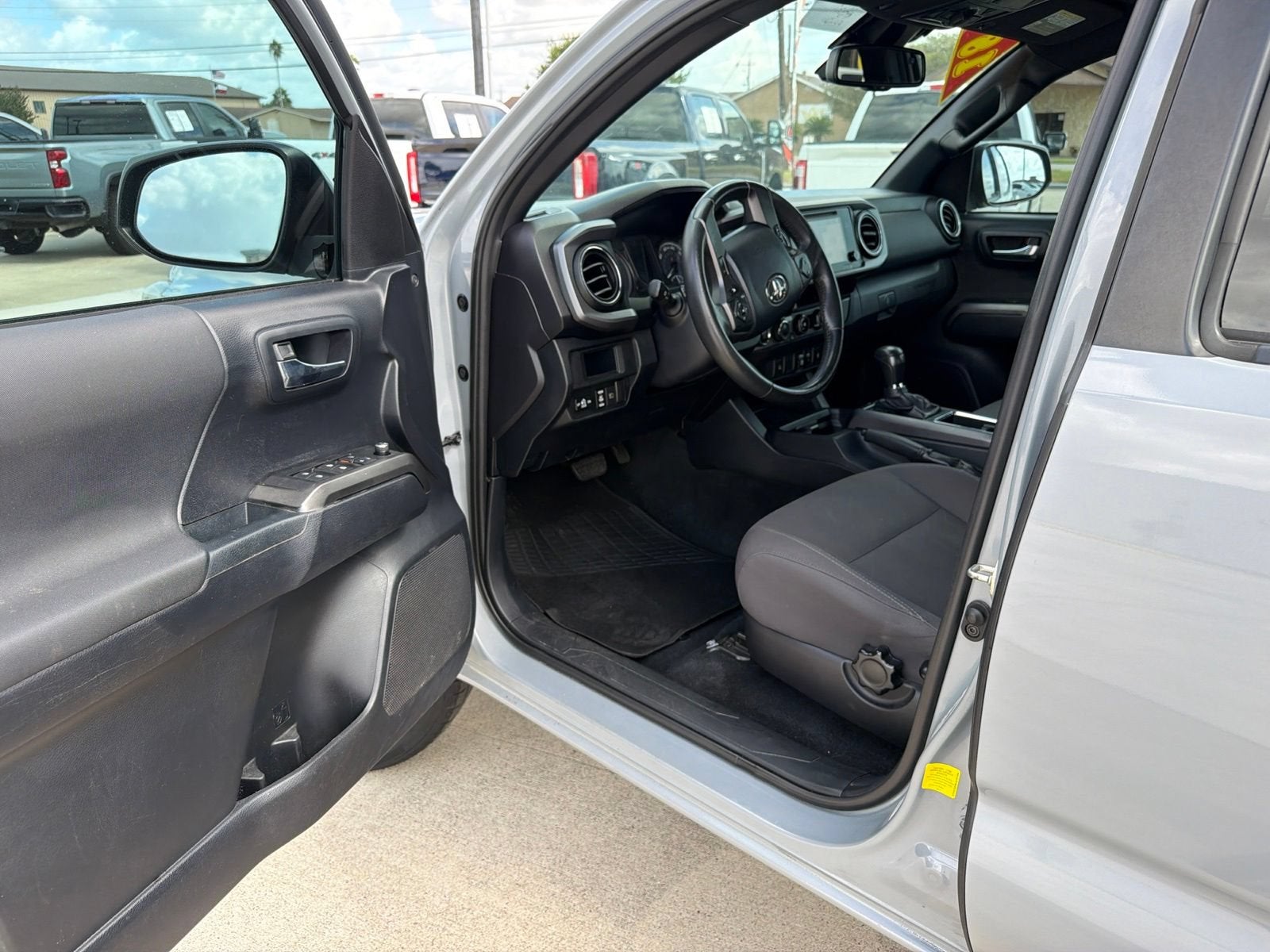 2018 Toyota Tacoma SR