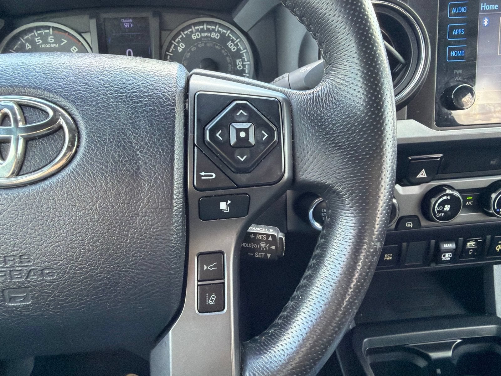 2018 Toyota Tacoma SR